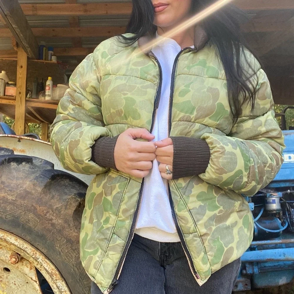 Sold - Picture 4 of 7